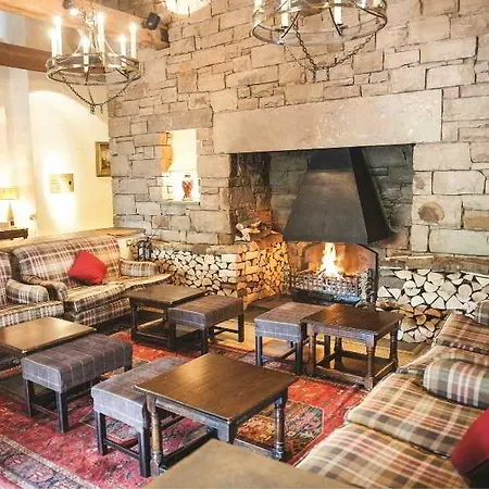 North Lakes And 4* Penrith