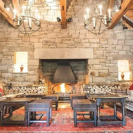 Otel North Lakes And 4*