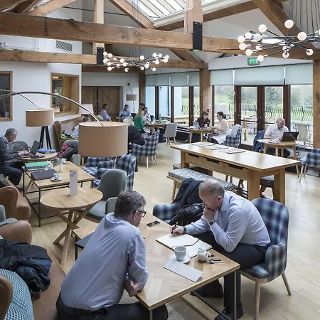 North Lakes And Hotel Penrith