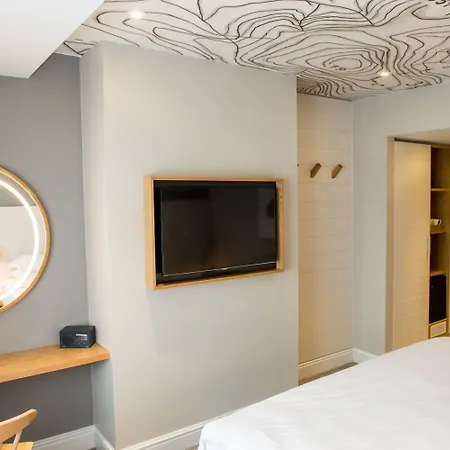 North Lakes And Szálloda