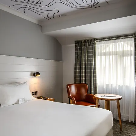 North Lakes And 4* Penrith