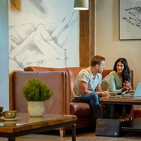 Hotel North Lakes And