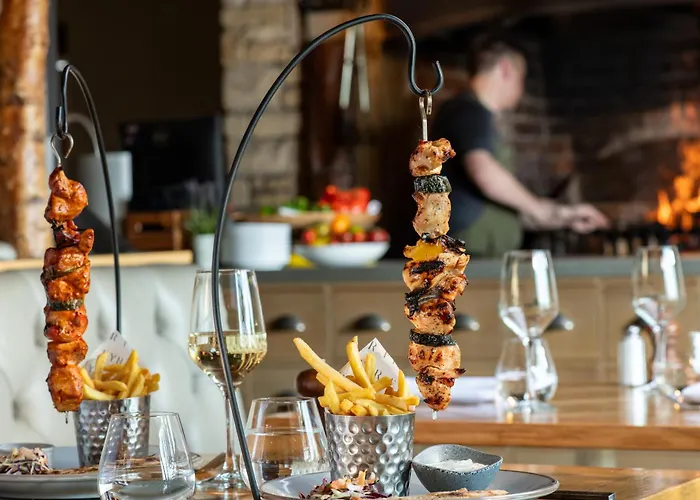 North Lakes And Hotel