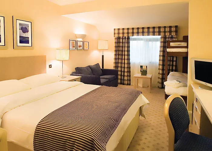 فندق North Lakes And 4*