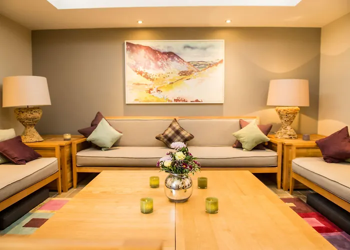 North Lakes And Hotel 4*