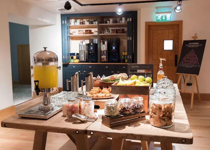 North Lakes And Penrith