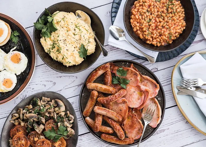 North Lakes And Hotel Penrith