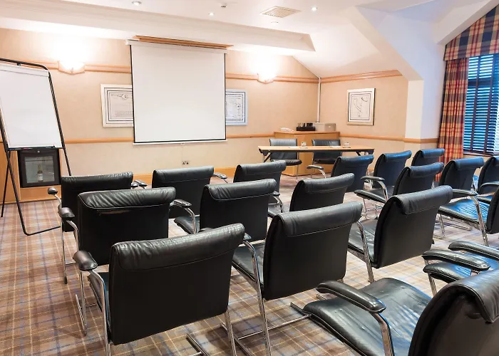 North Lakes And فندق 4*