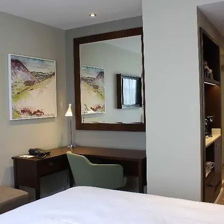 Hotel North Lakes And 4*