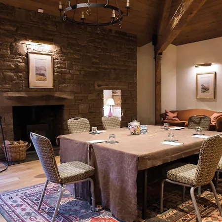 Hotel North Lakes And Penrith