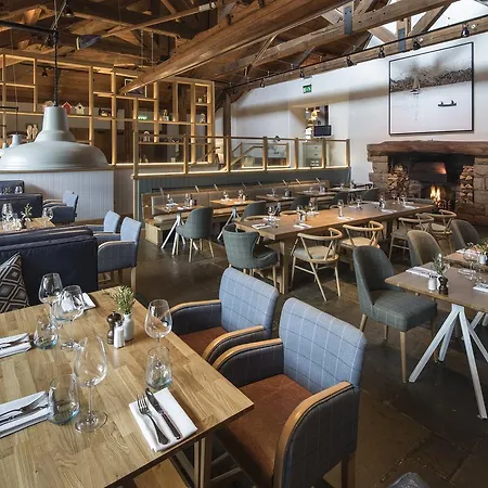Hotel North Lakes And