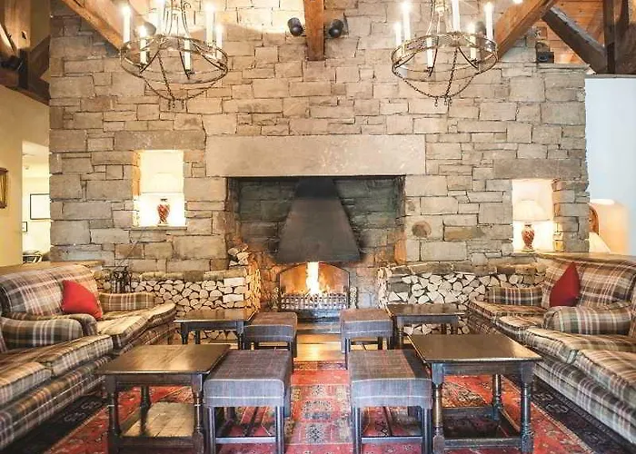 North Lakes And Hotel 4*