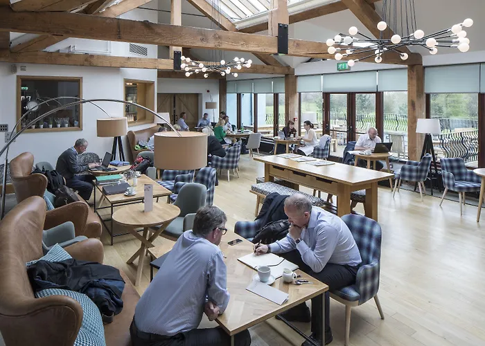 North Lakes And Hotel Penrith